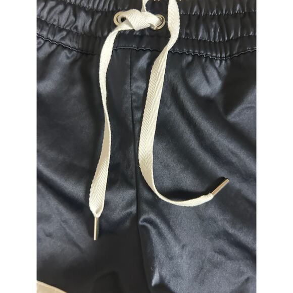 Adidas Women's Originals London Slim 70s Shorts - Navy Blue - Small - Picture 4 of 9